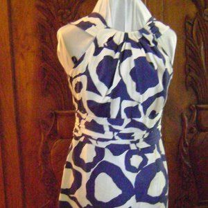 David Meister Like New Size 6 Blue & White Dress, Gathered at Waist, Fully Lined